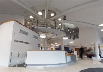 DOES YOU RECEPTION CREATE THE RIGHT FIRST IMPRESSION?