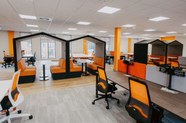 MODERN OFFICE INTERIOR DESIGN IDEAS