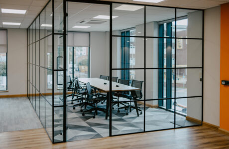 Yu Energy office partitioning by Vision Projects
